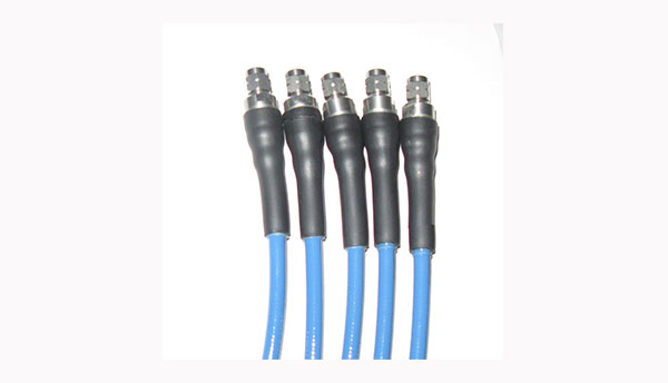 SMA双阳柔性稳相电缆组件